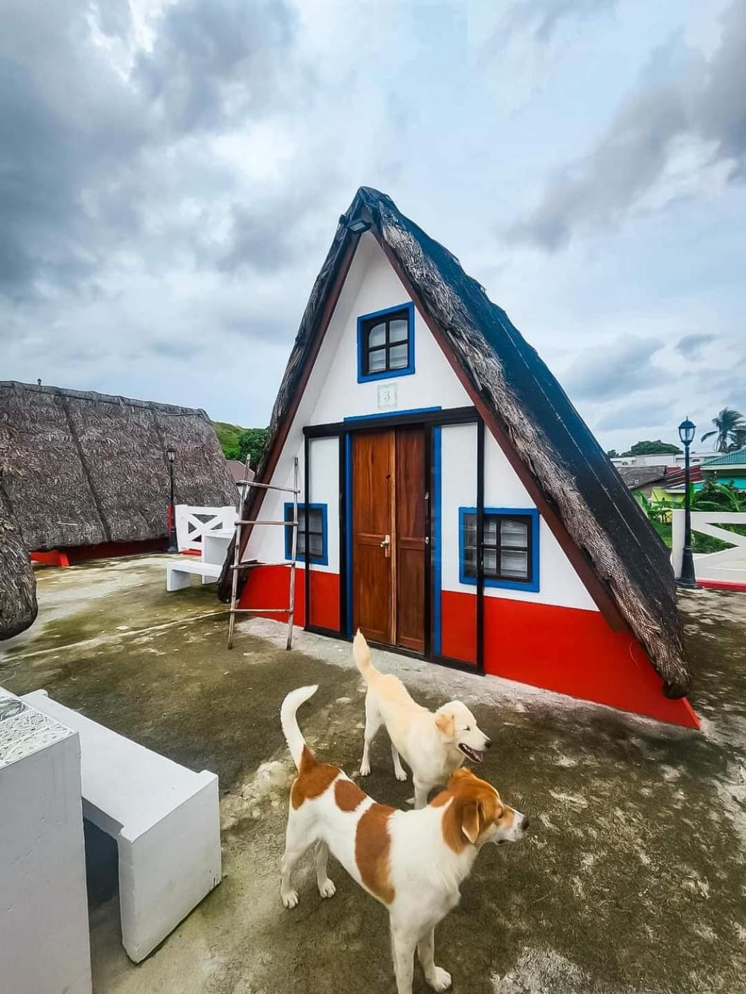 Triangle Huts Pagudpud Exterior foto